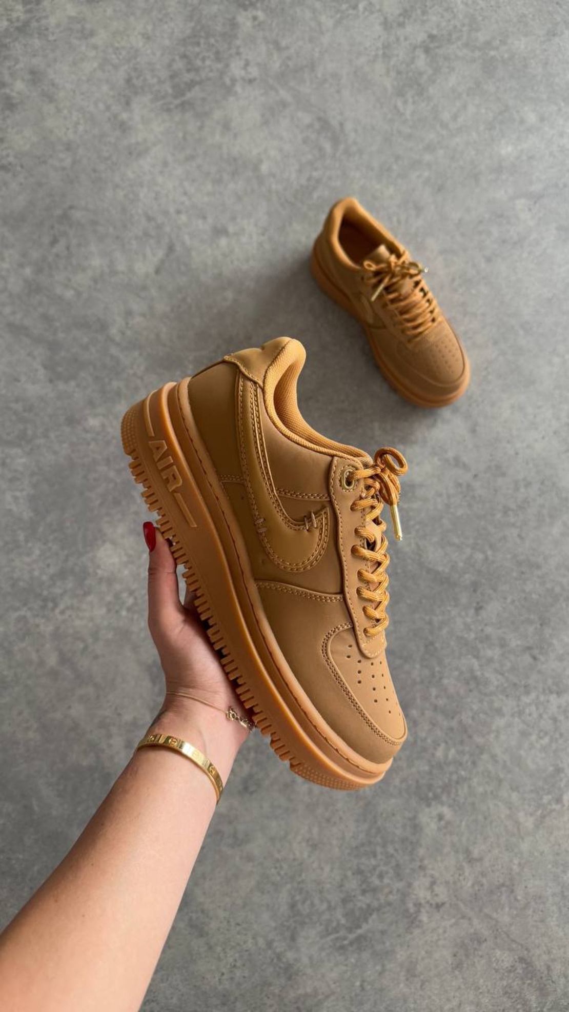 Air Force 1 Luxe “Flax”