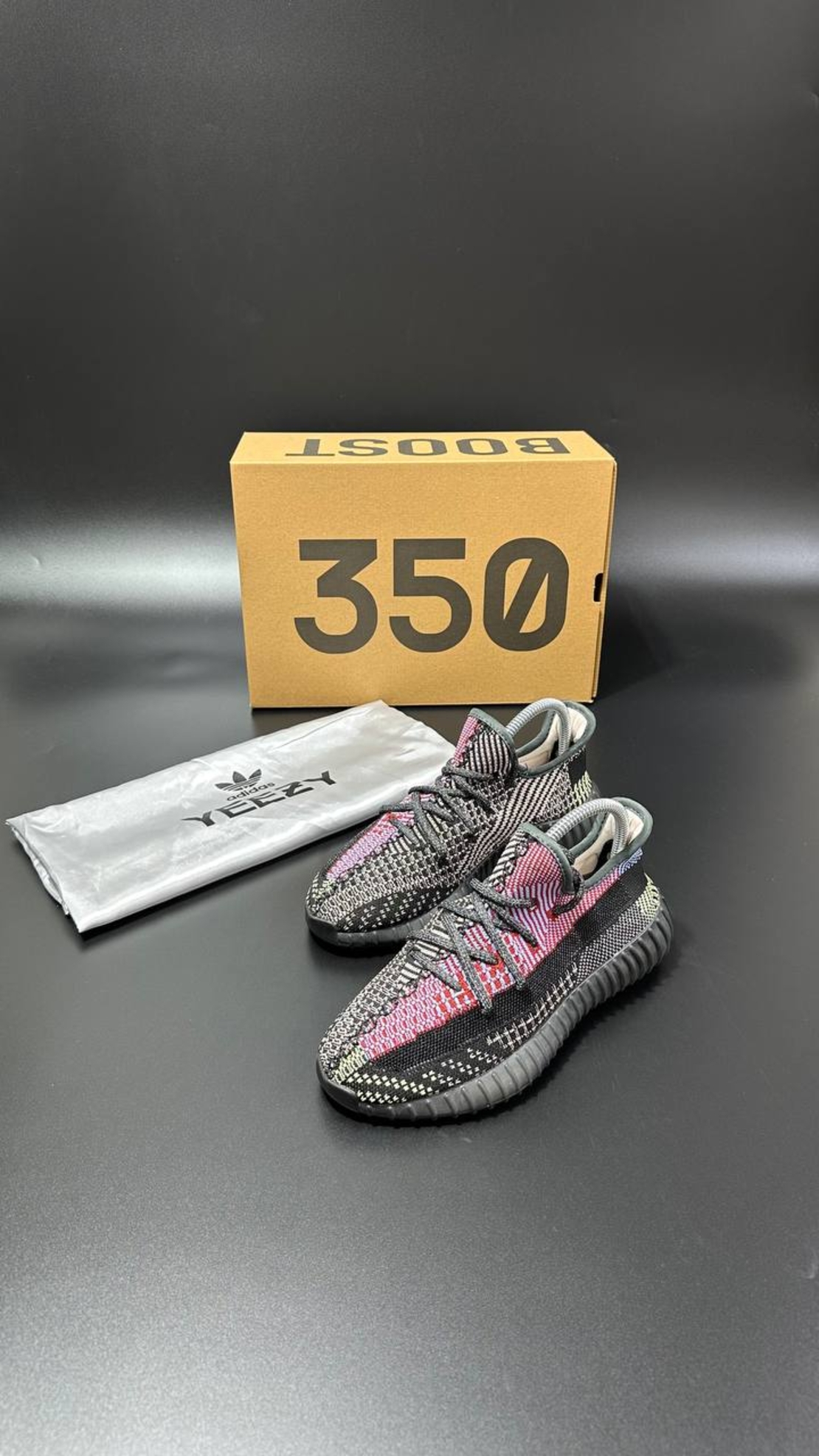 Adidas Yeezy Boost 350 V2 