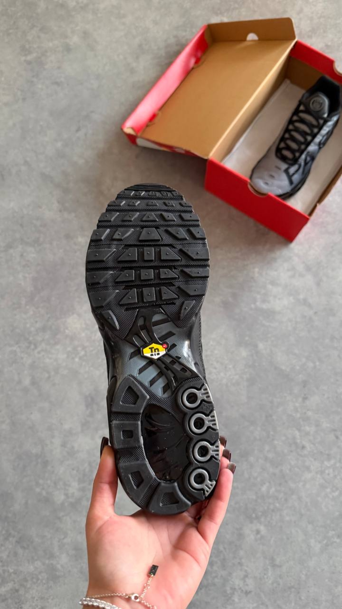 Nike Air Max Plus TN “Paris Saint-Germain”