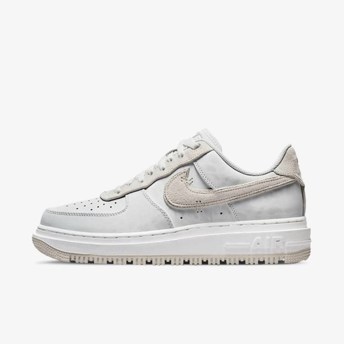 nike air-force 1 Luxe ( OUTLET )