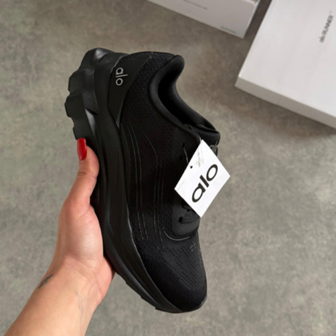 Alo Runner “Black”