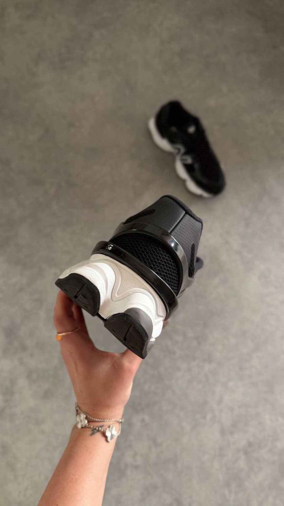 New Balance 9060 “Black & White” (2026)