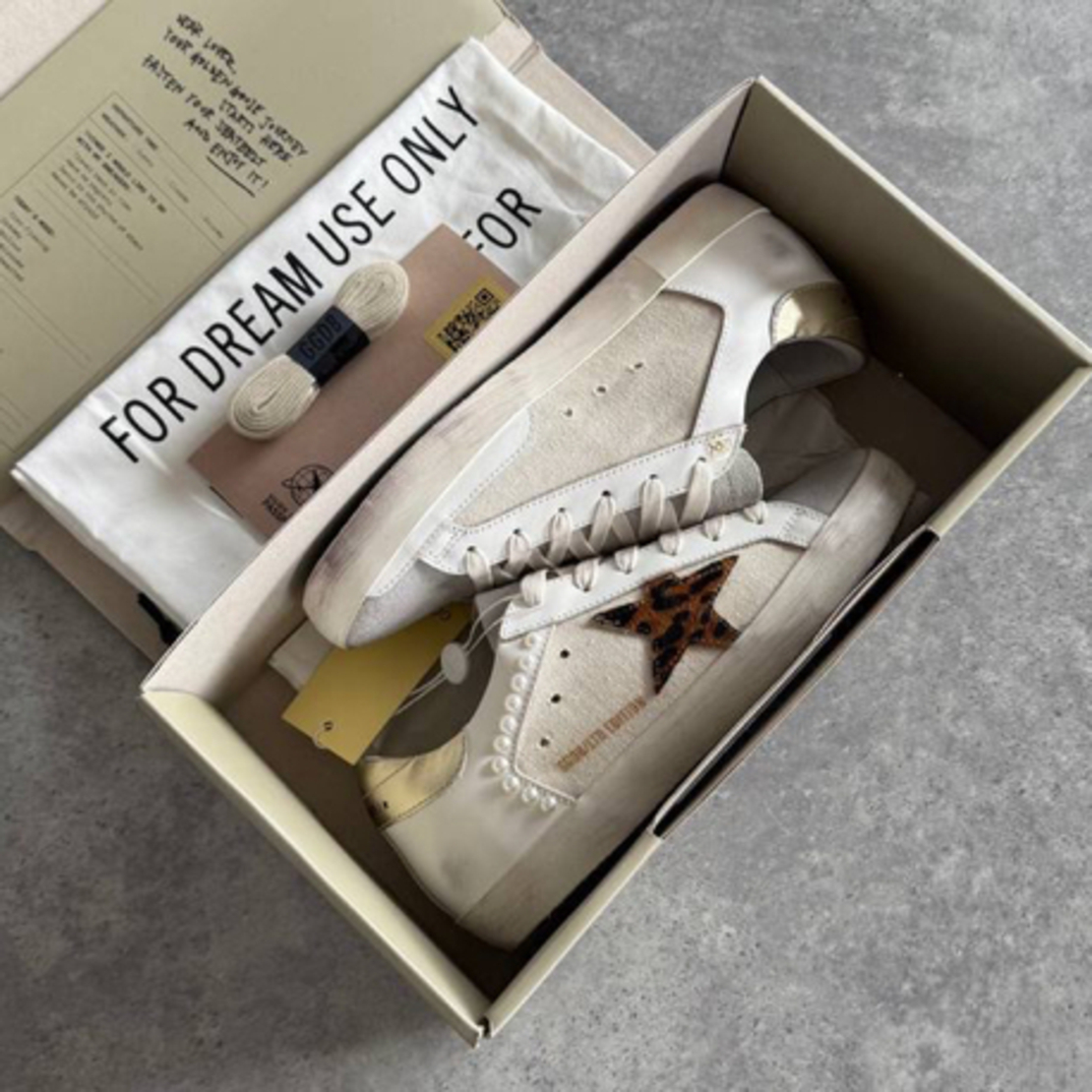 G.Goose “WOMEN” Premium