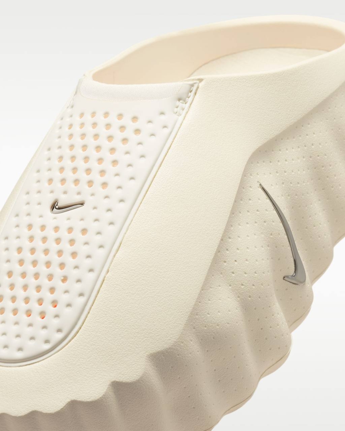 Nike Mind 001 “Light Bone”