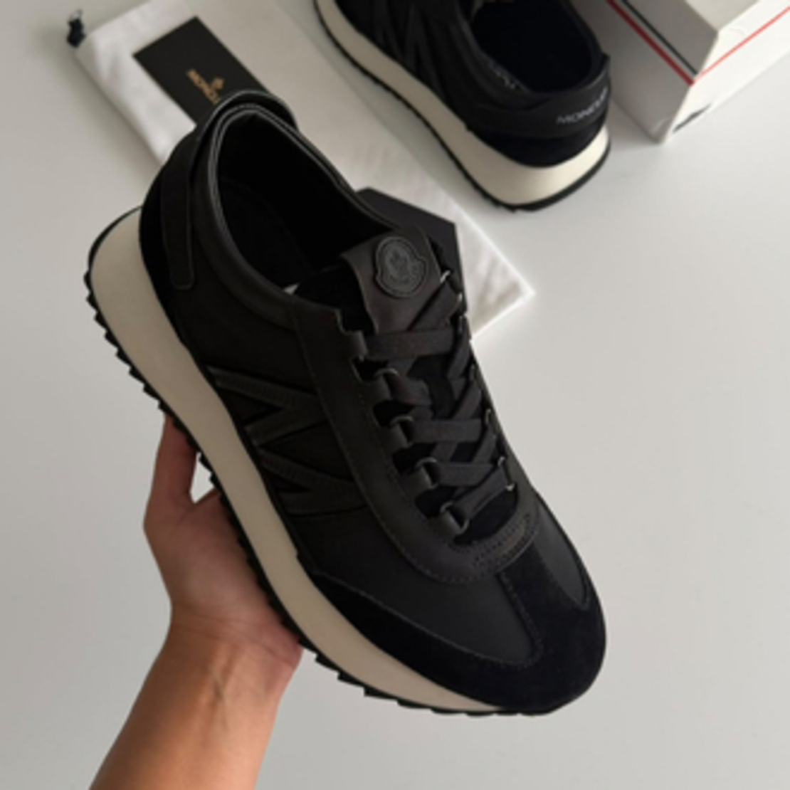Moncler Black White Luxury "Premium"