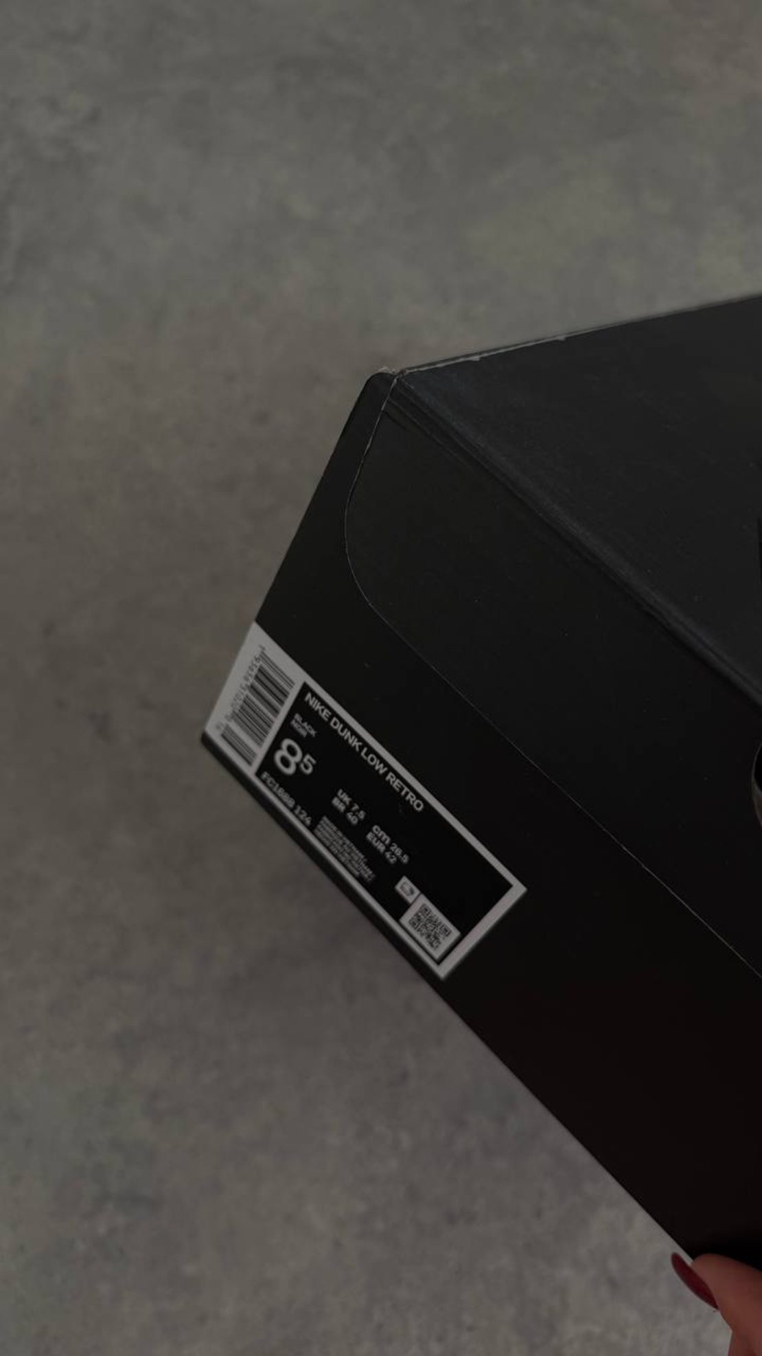 Supreme x Nike SB Dunk Low “Black”