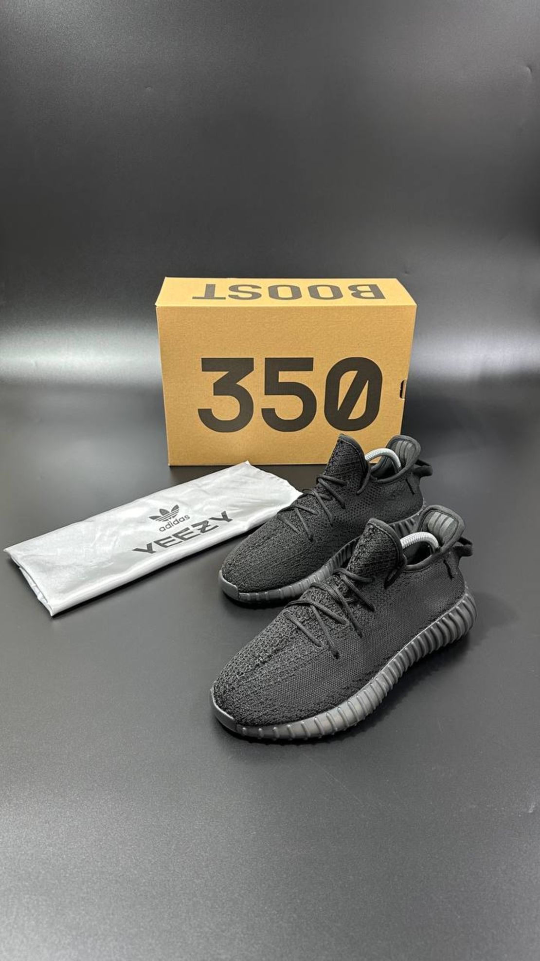 Adidas Yeezy Boost 350 V2 