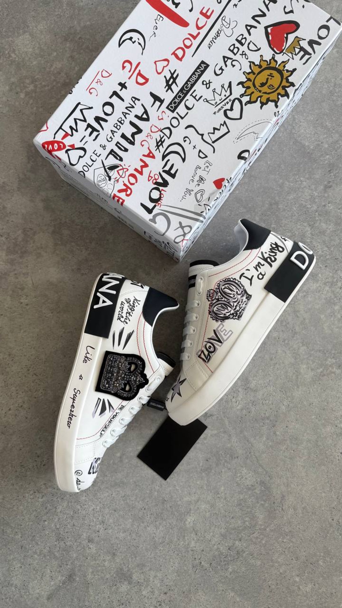 Dolce & Gabbana „Portofino Love Graffiti''