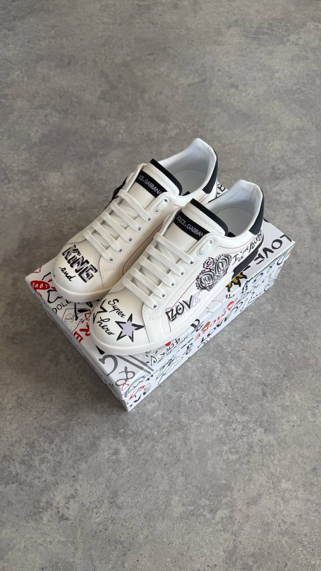Dolce & Gabbana „Portofino Love Graffiti''