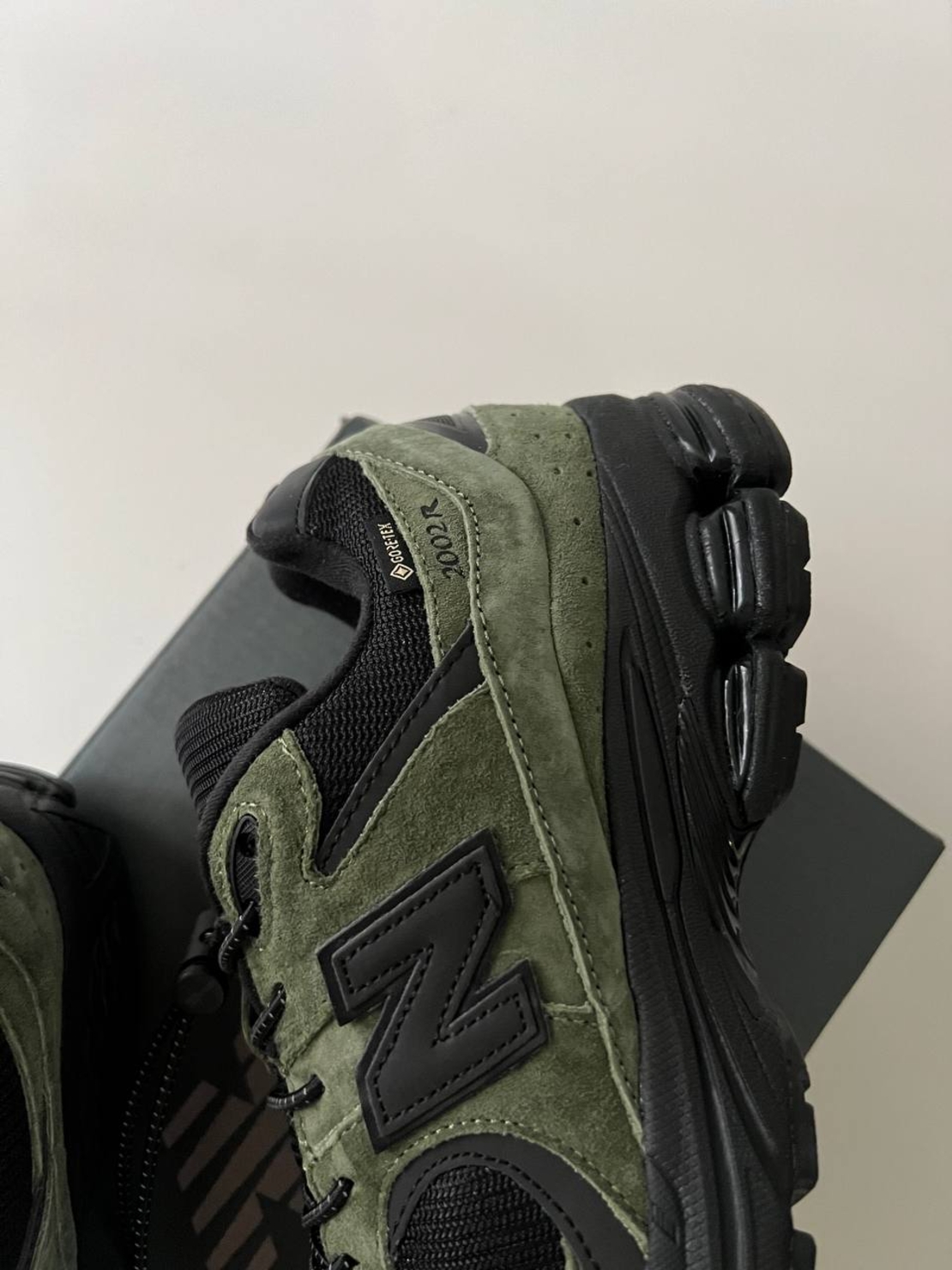 New Balance 2002R Gore-Tex  Pine