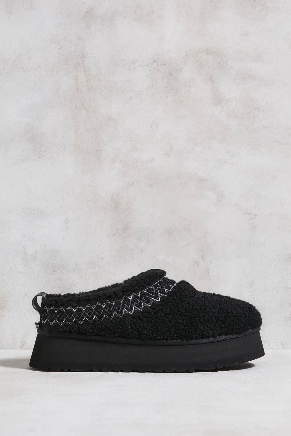 UGG Tazz Fluffy Braided Slippers “Black”