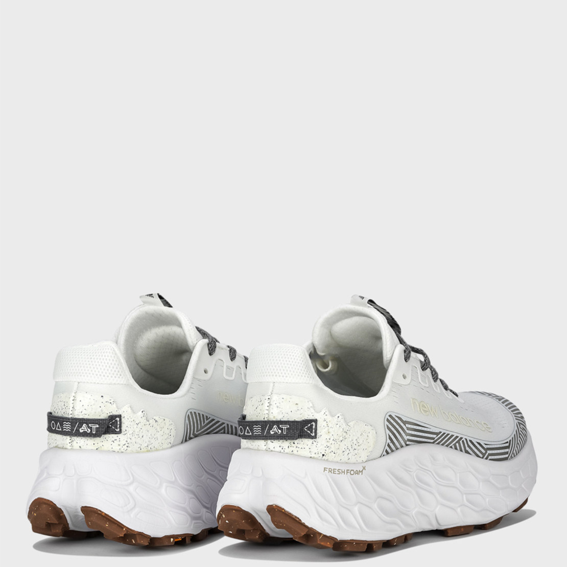 New Balance Men's Fresh Foam X Trail More v3 - White