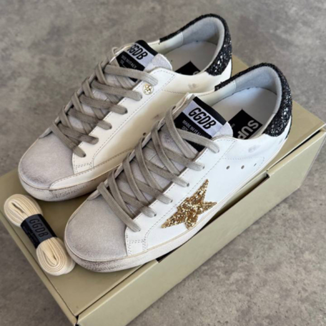 G.Goose “Premium” Gold Black Women