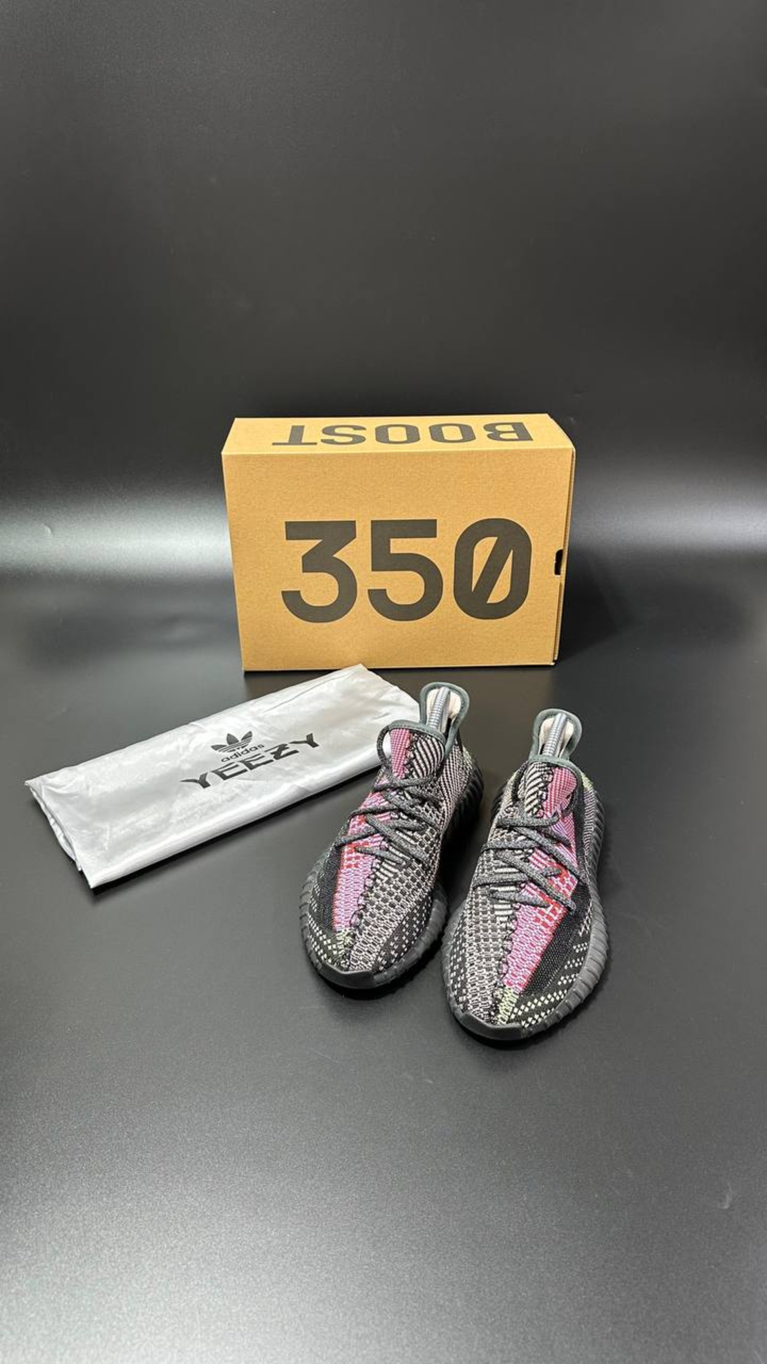 Adidas Yeezy Boost 350 V2 