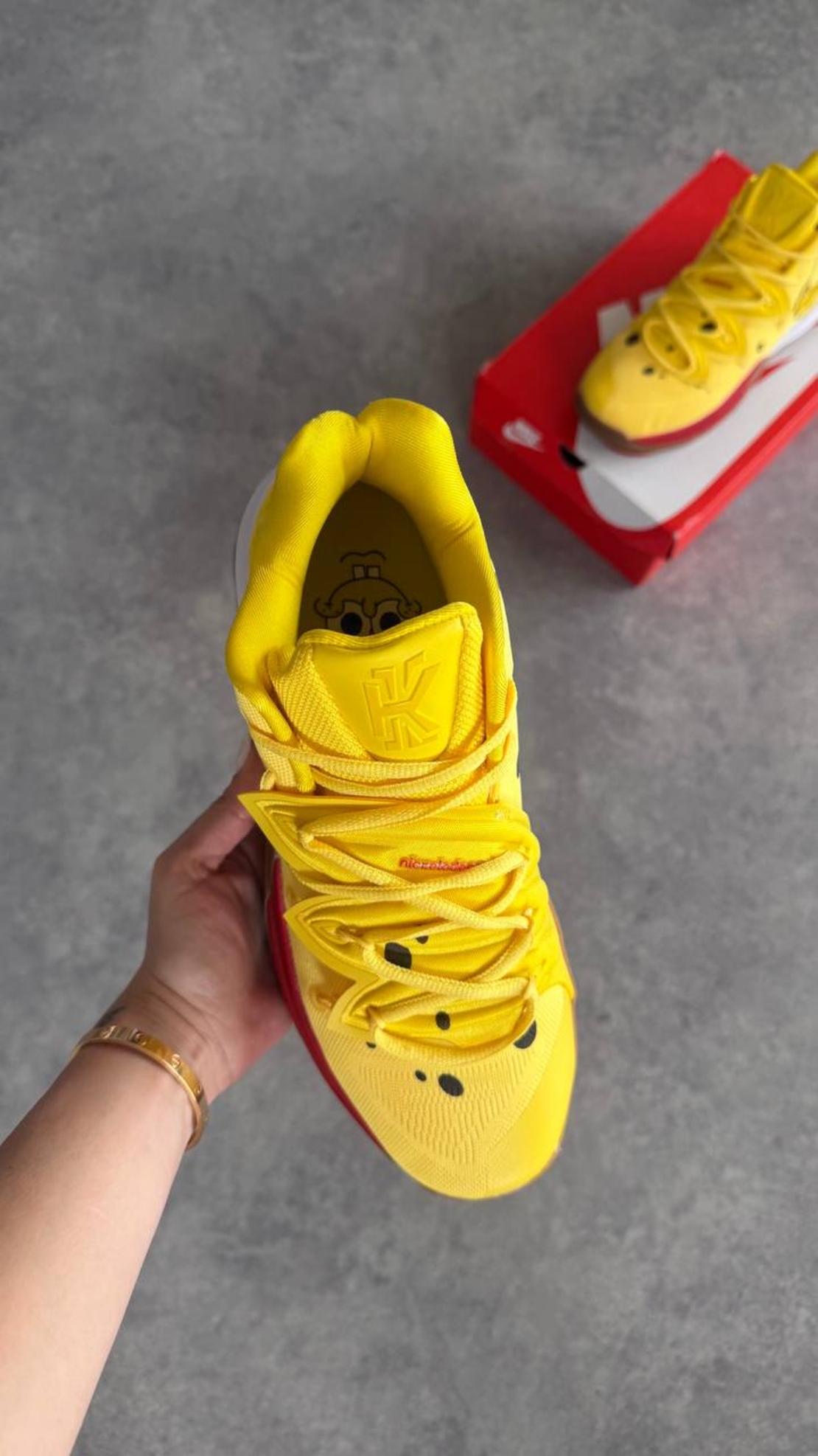 Nike Kyrie 5 “SpongeBob / LIMITED EDITION