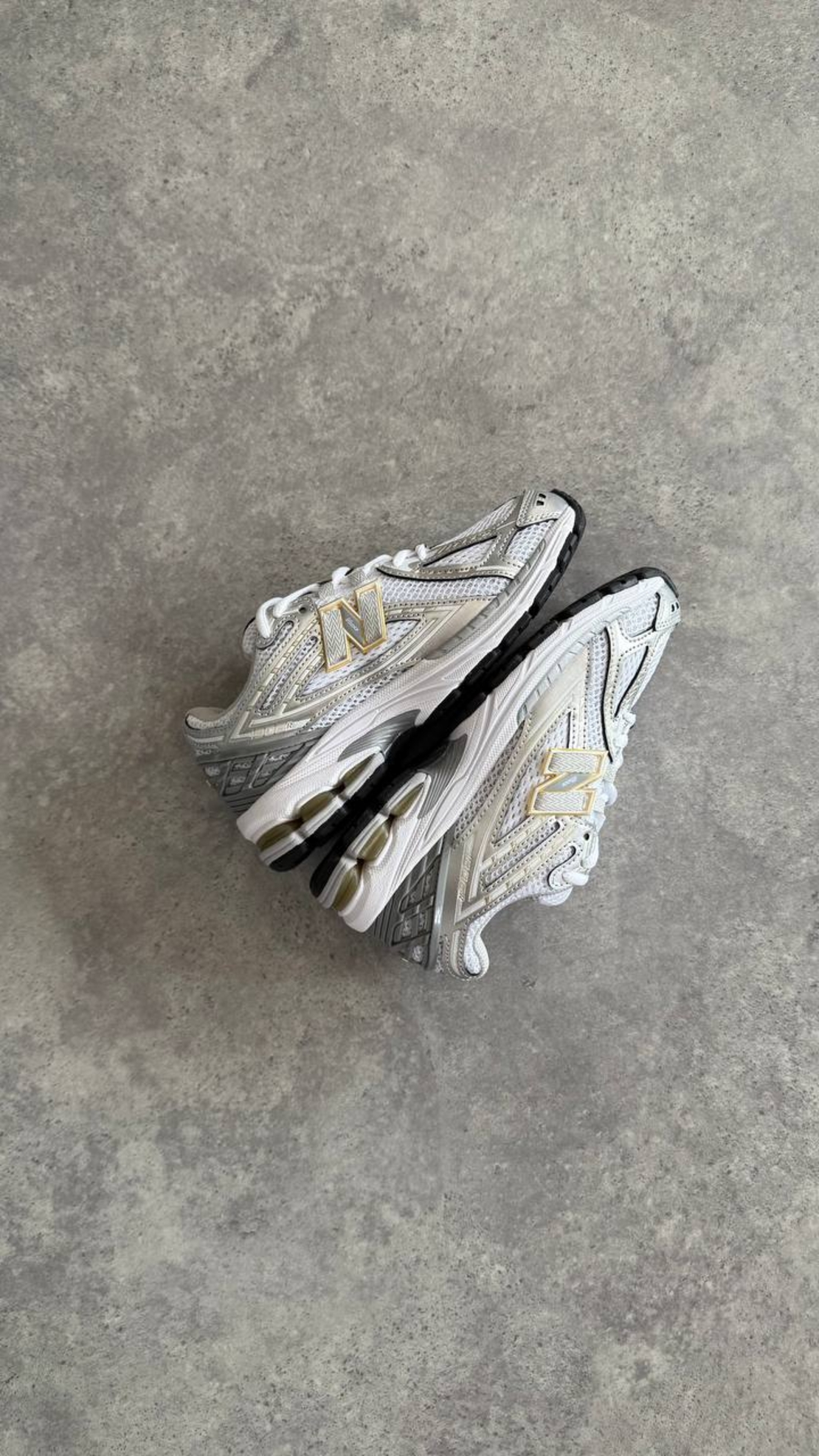 New Balance 1906 “White Black Gold”