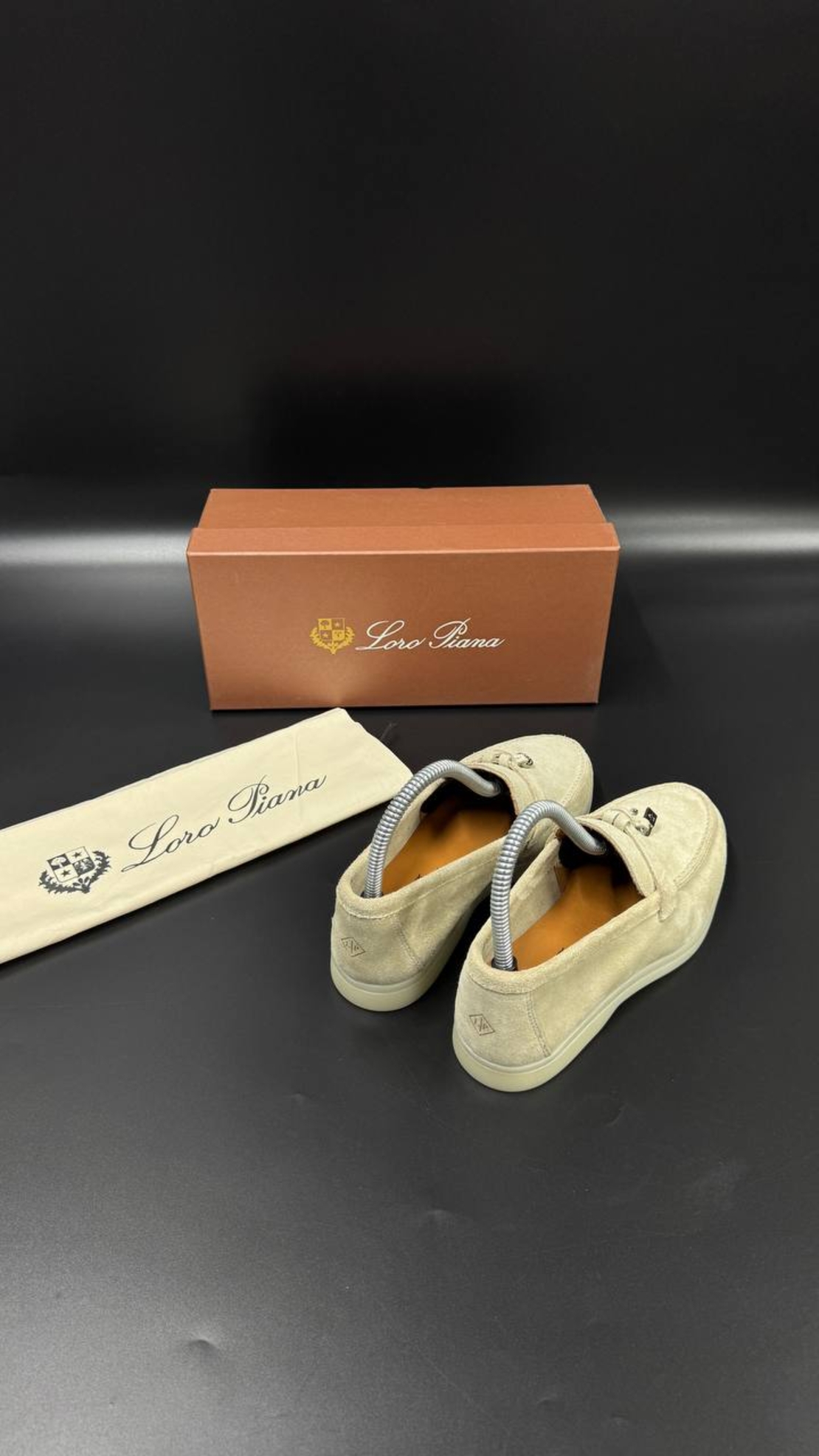 Loro Piana 5