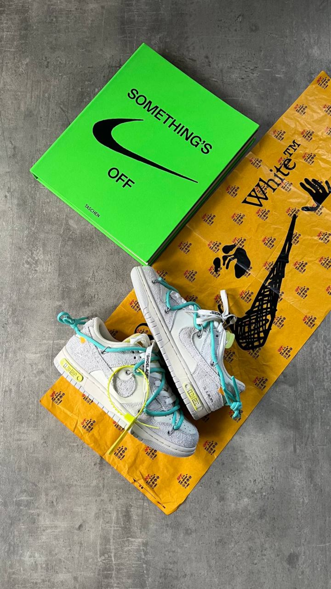 Off White x Dunk Low