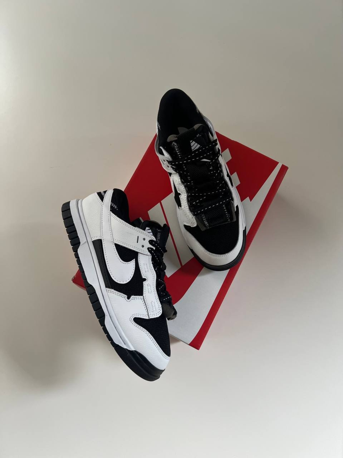 Dunk Low Jumbo 'Reverse Panda'