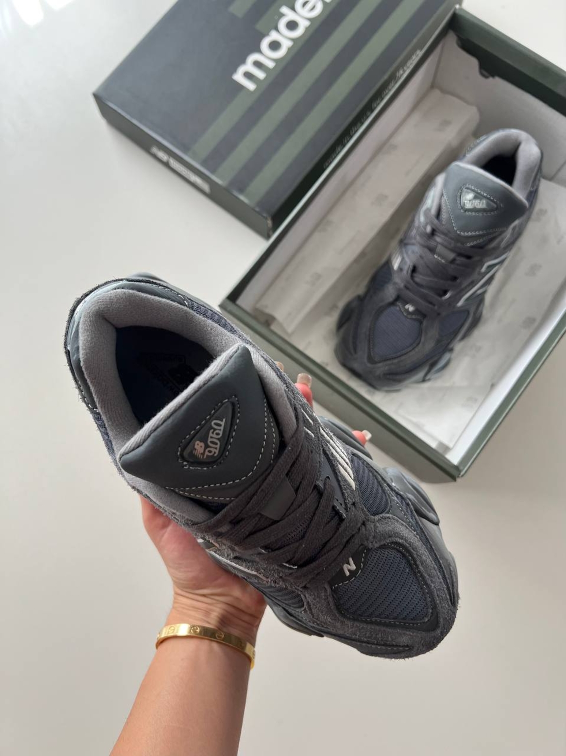 New Balance 9060 
