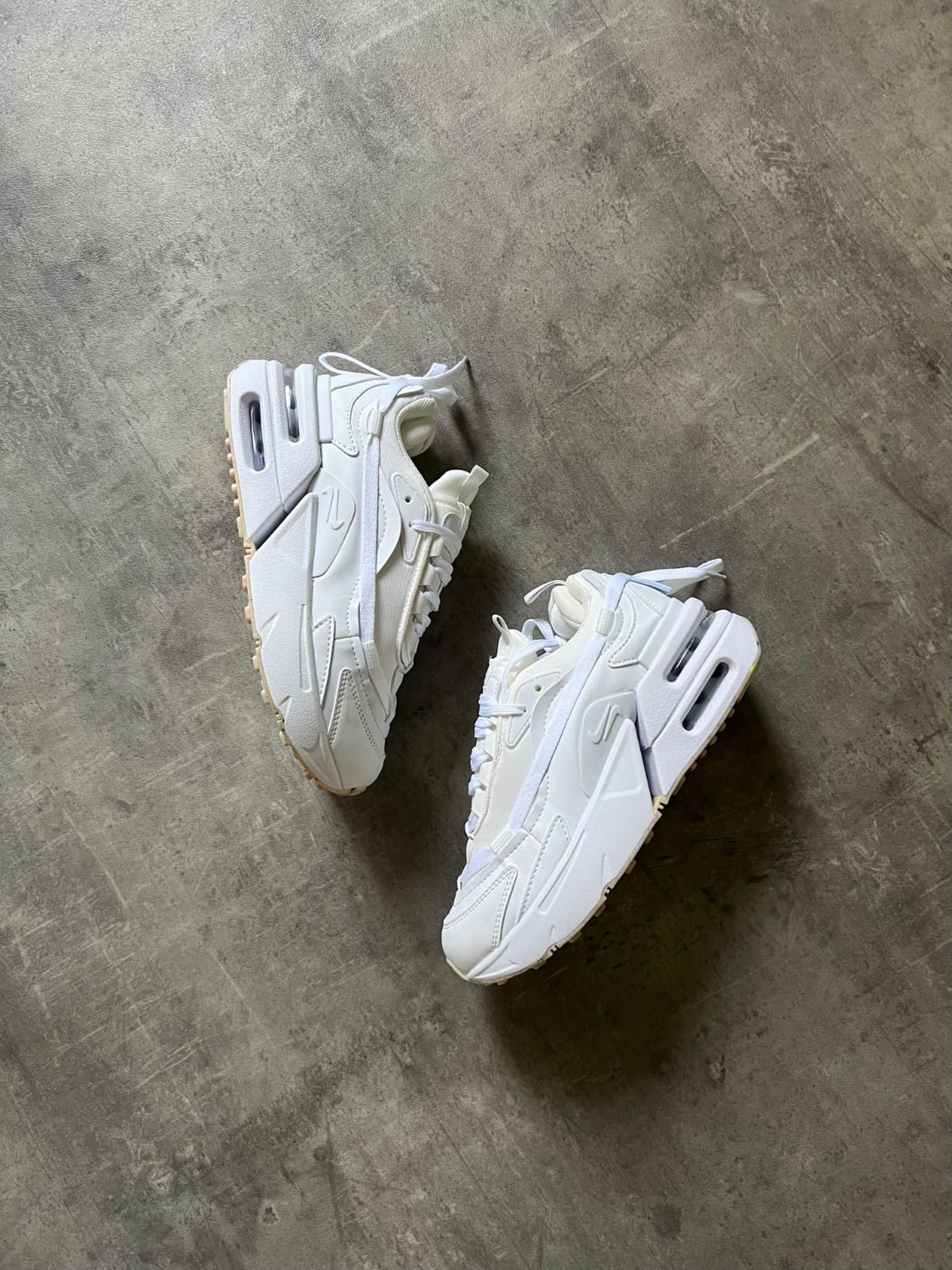 Air Max Furyosa “White''