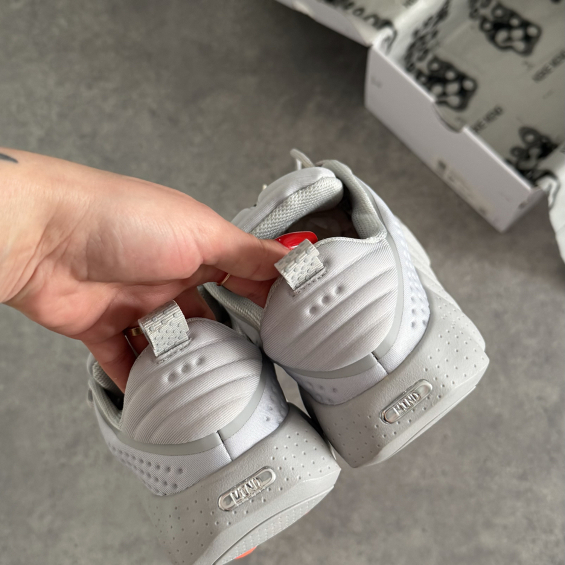 Nike Mind Grey
