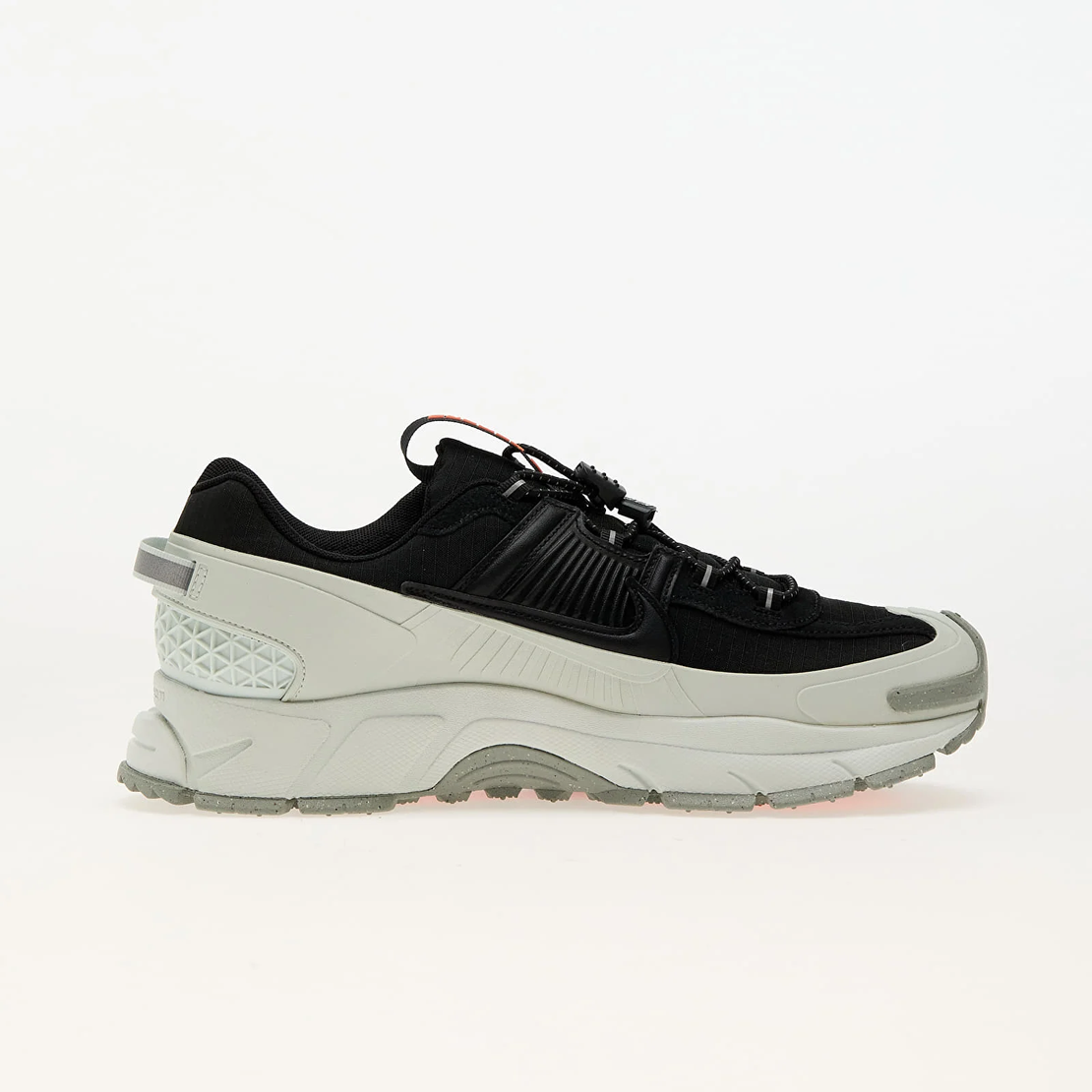 Nike Zoom Vomero Roam