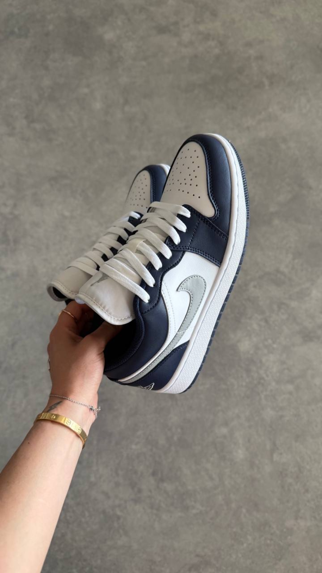 Air Jordan 1 Low “Midnight Navy”