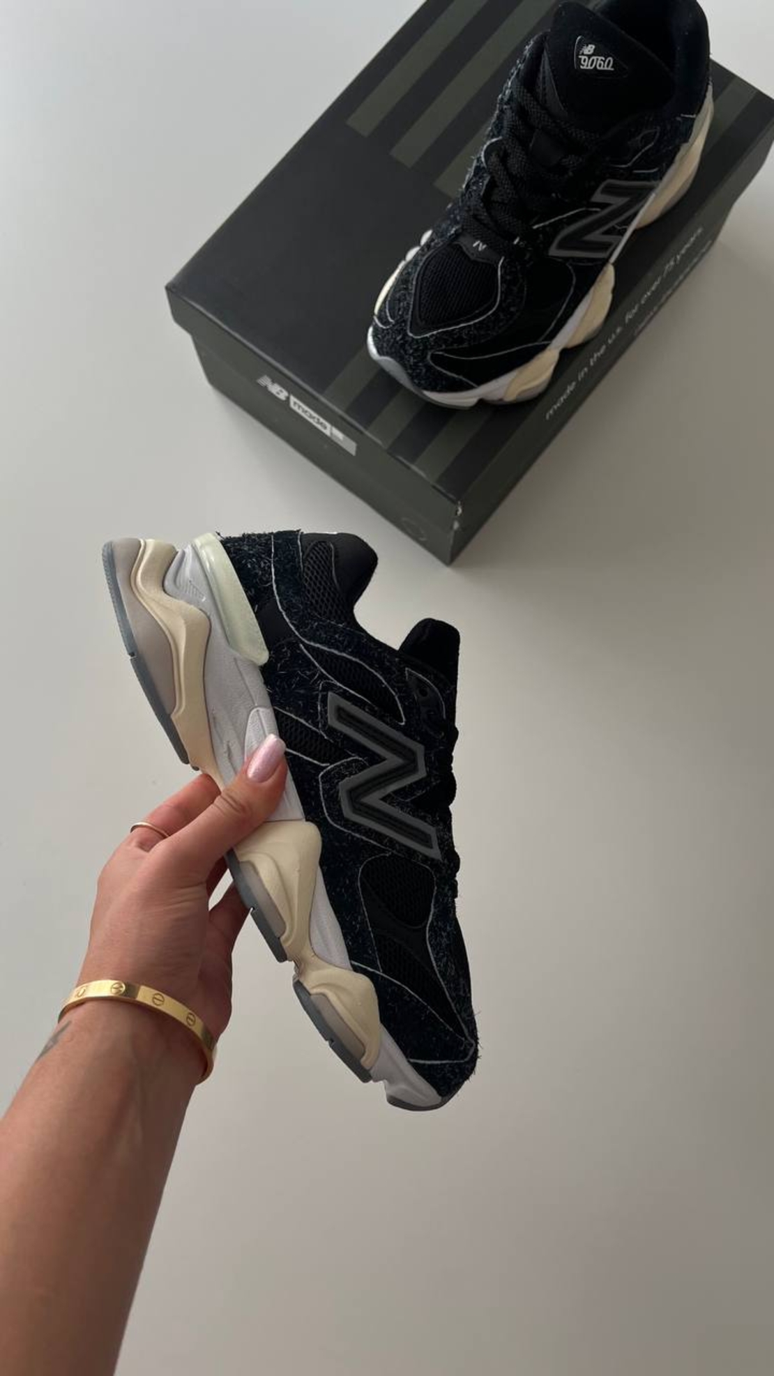 New Balance 9060  SEA SALT BLACK “SUEDE”