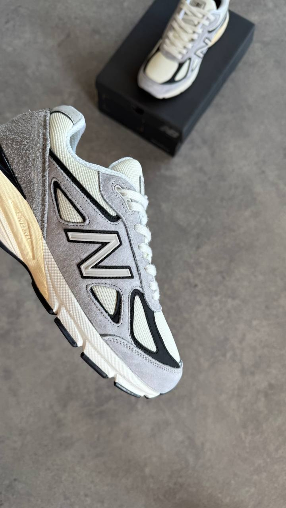 New Balance X Teddy Santis 990 v4
