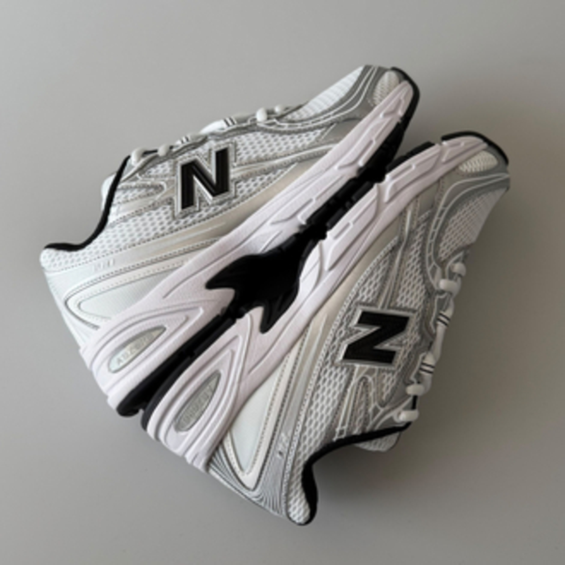 New Balance 740 'White Silver Black'