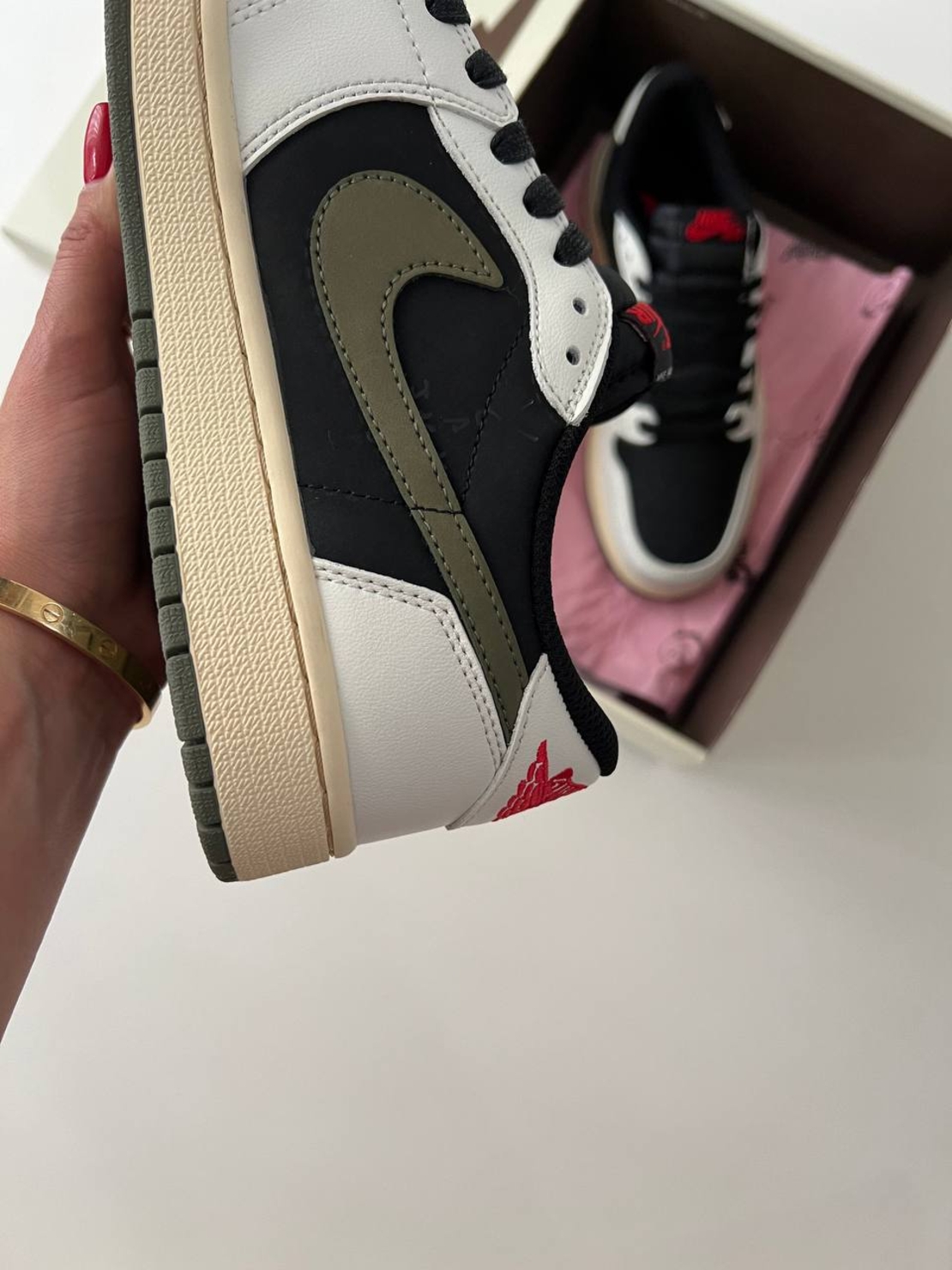 Travis Scott X Air Jordan 1 Retro Low OG Olive