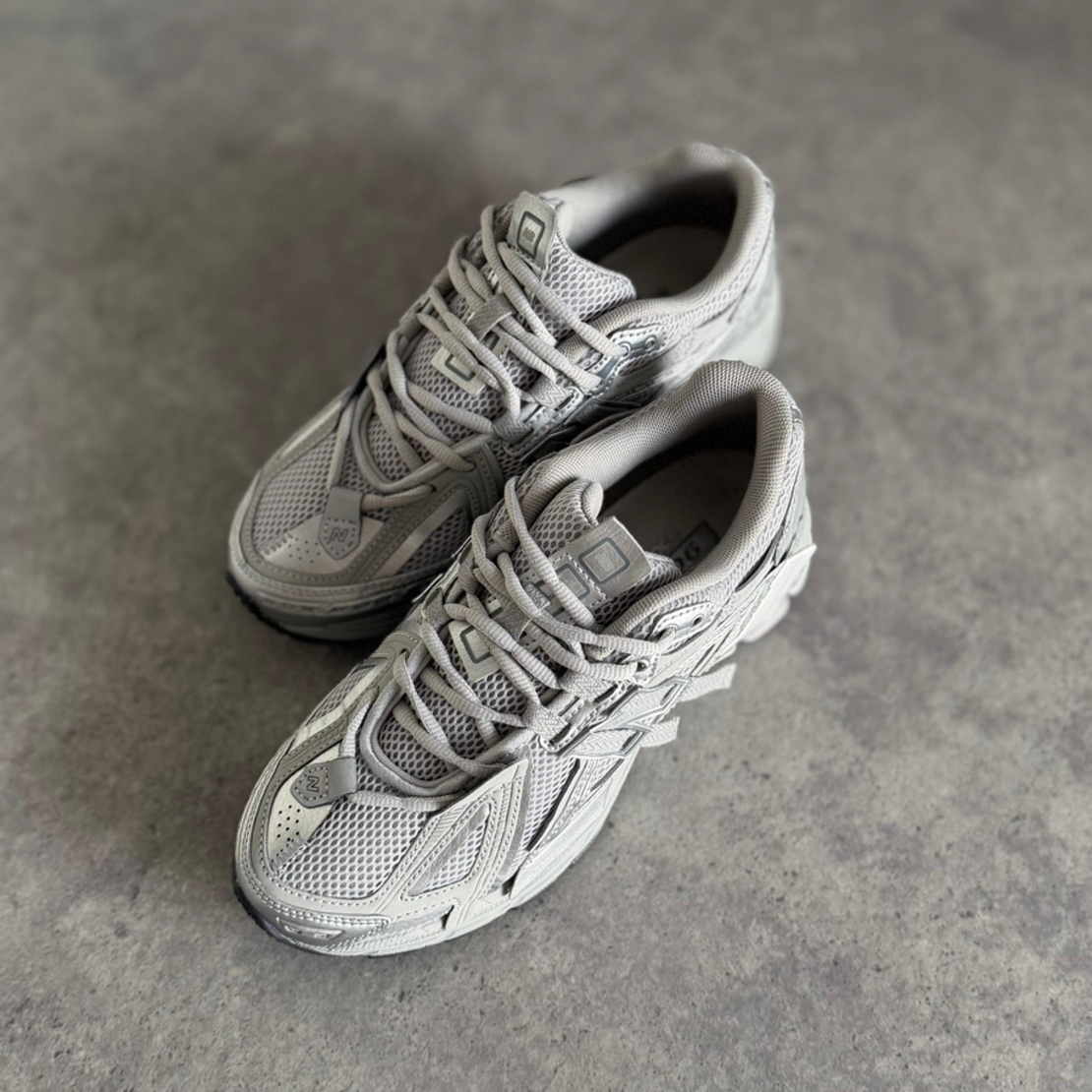 New Balance “1906A - Concrete Silver”