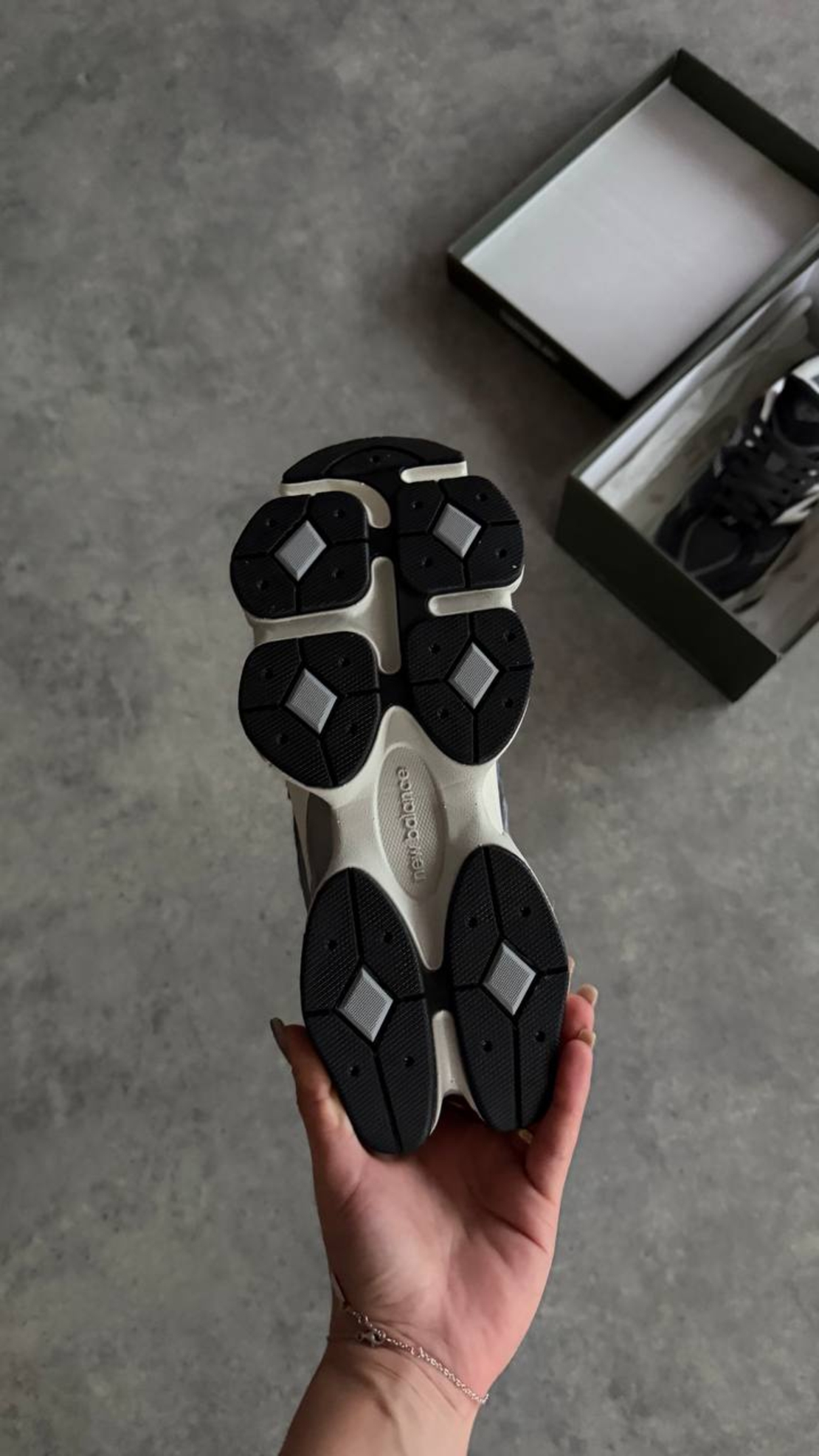 New Balance 9060 'Dark Grey'