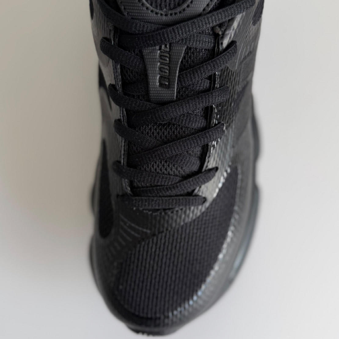 New Balance 2000 "Triple Black"
