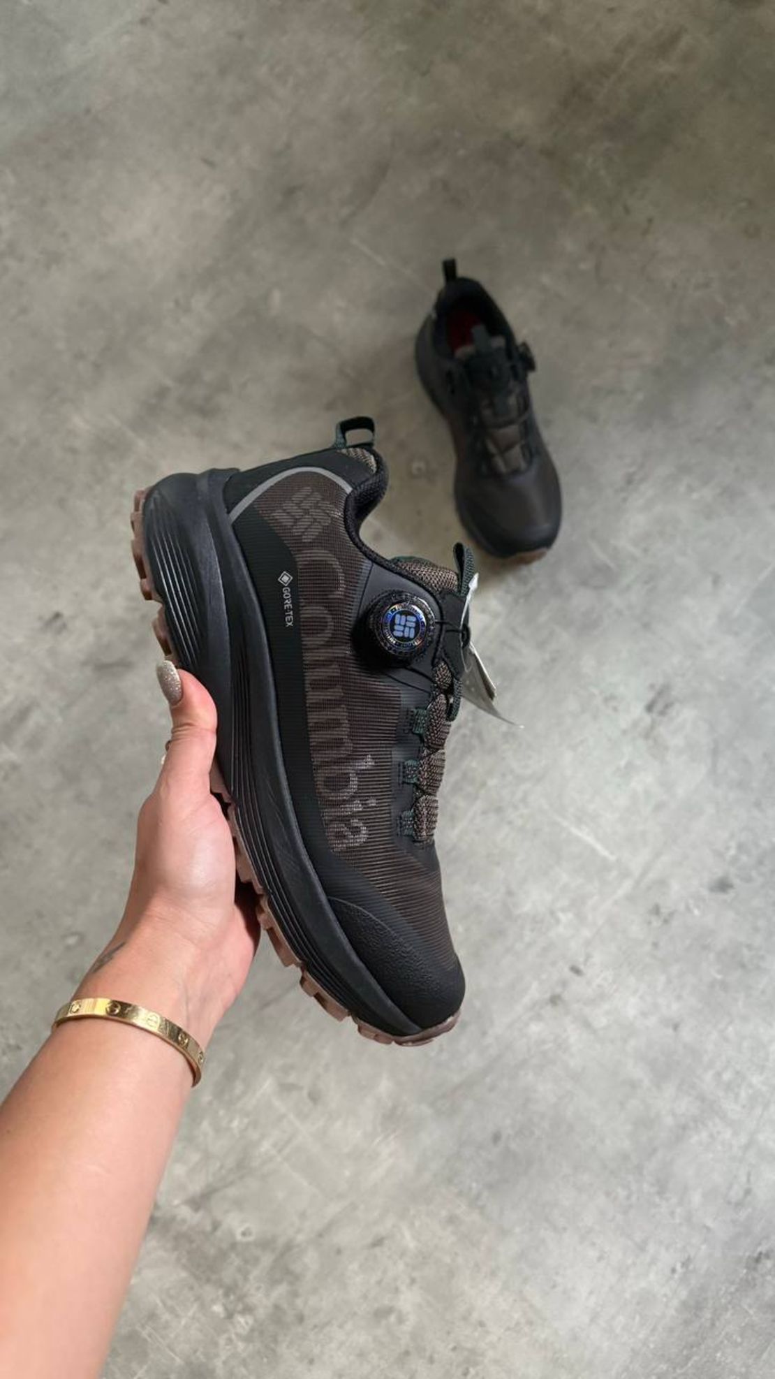 Columbia Black & Brown
