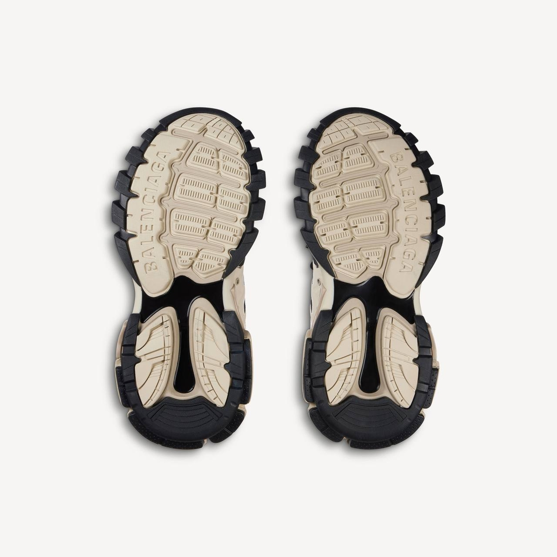 Balenciaga Track “Biege/Black”
