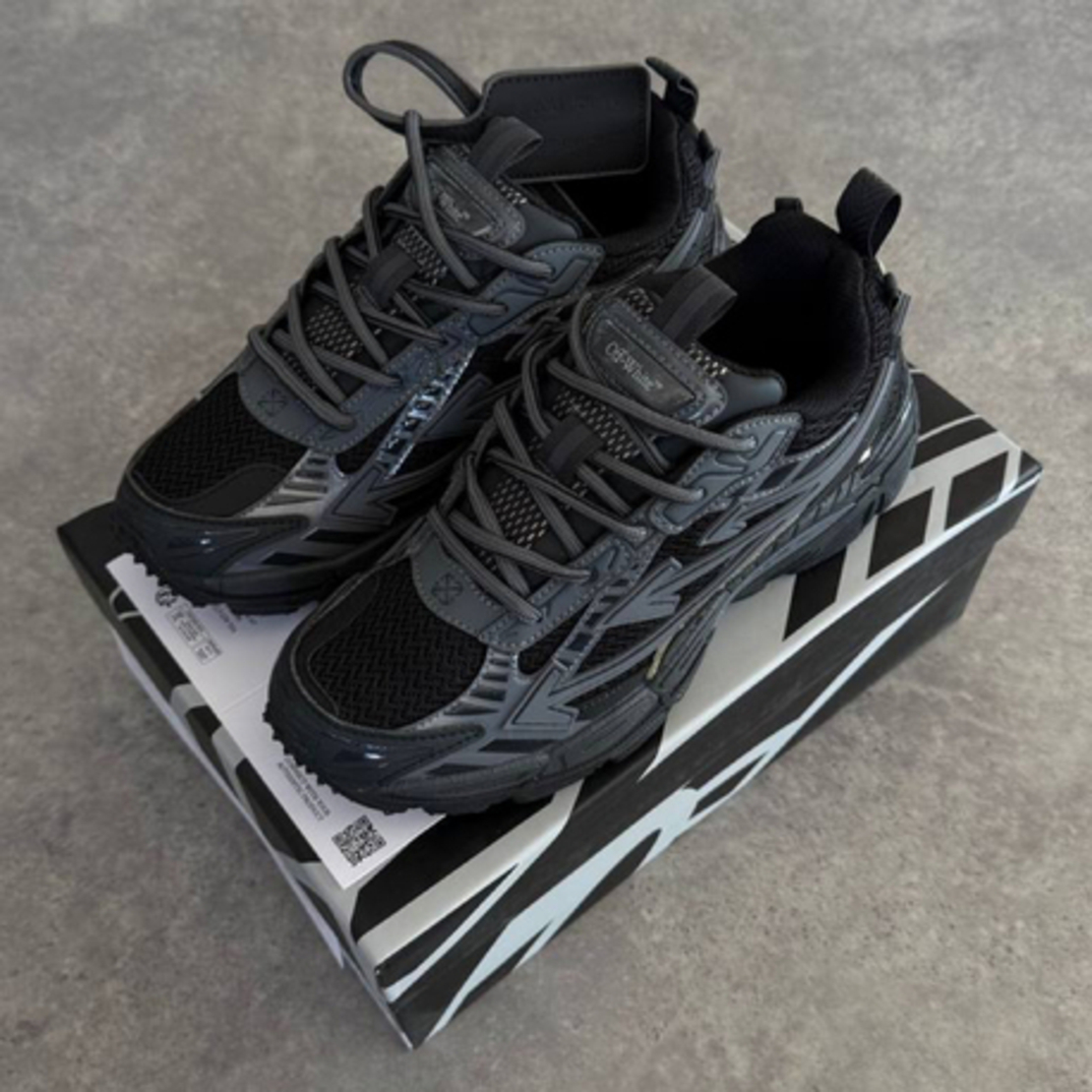 Off White Premium “Men”