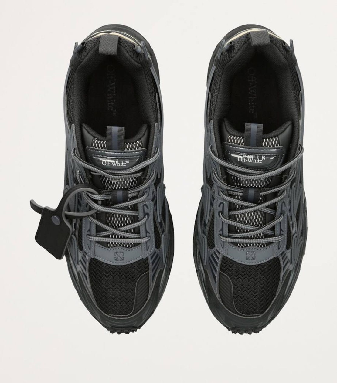 OFF-White Be Right Back “All Black”