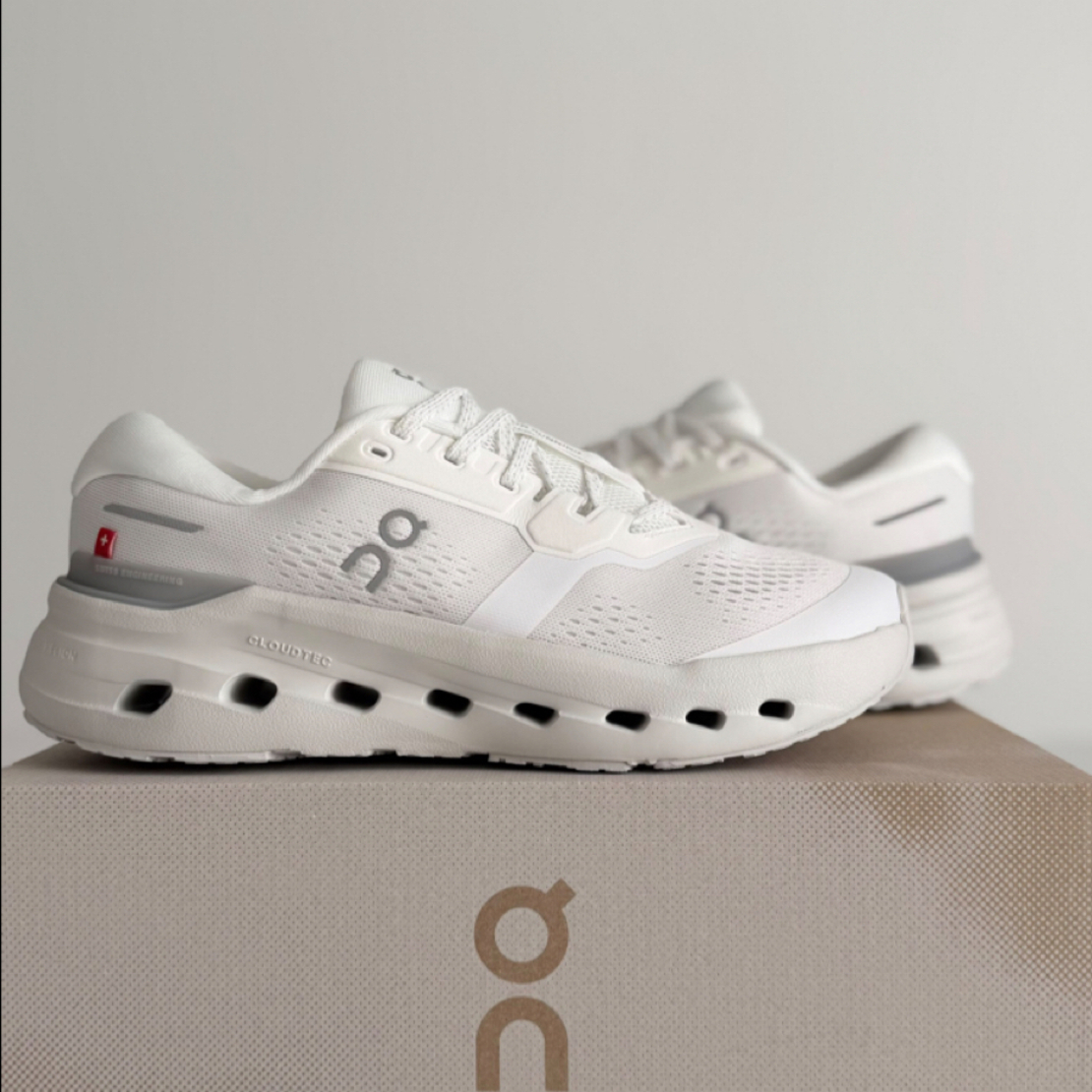 On Cloudrunner 3 