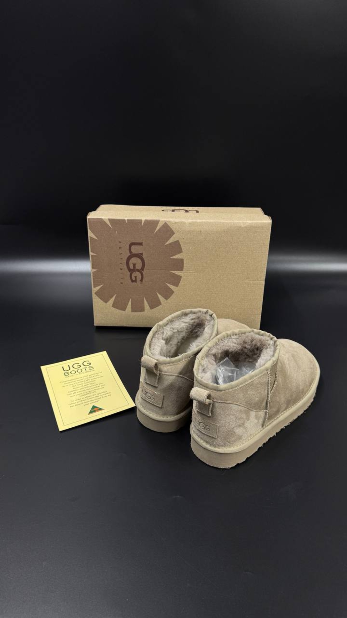 UGG