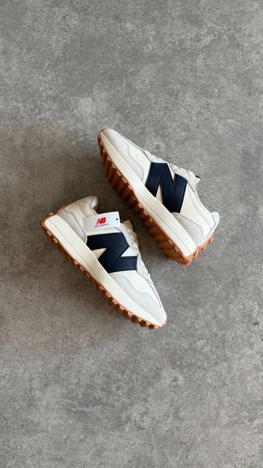 New Balance 327 “Moonbeam”