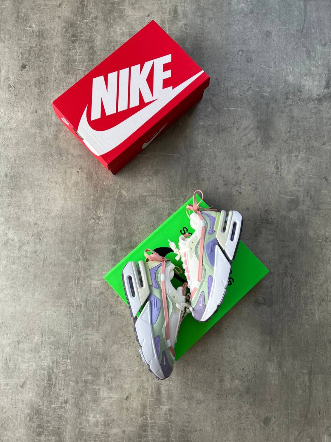 Air Max Furyosa “White/Green and Purple''