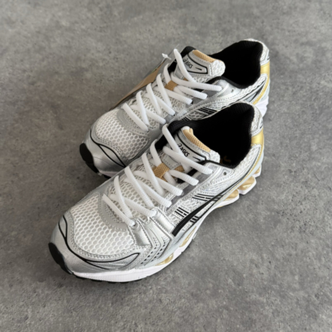 Gel K a y a n o  14 Silver Gold