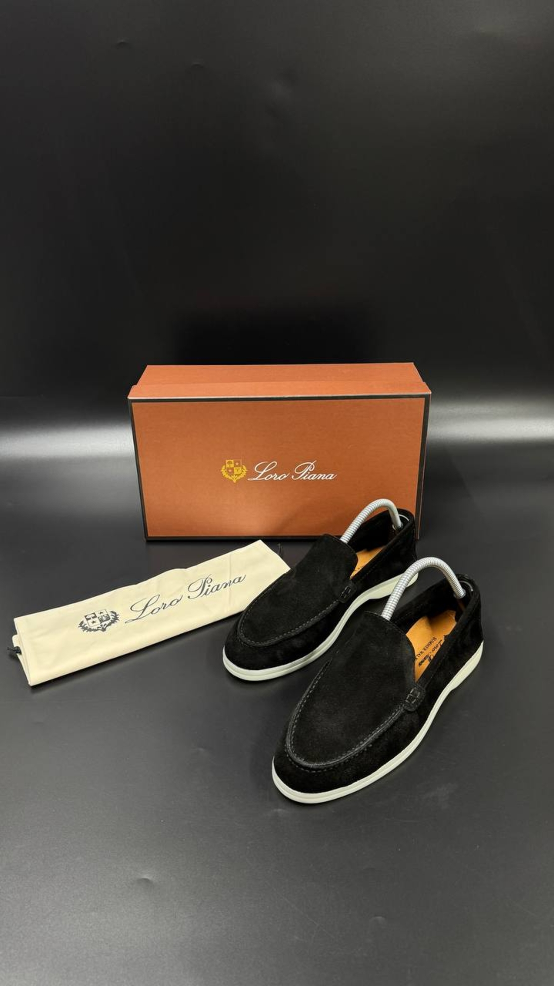 Loro Piana 2