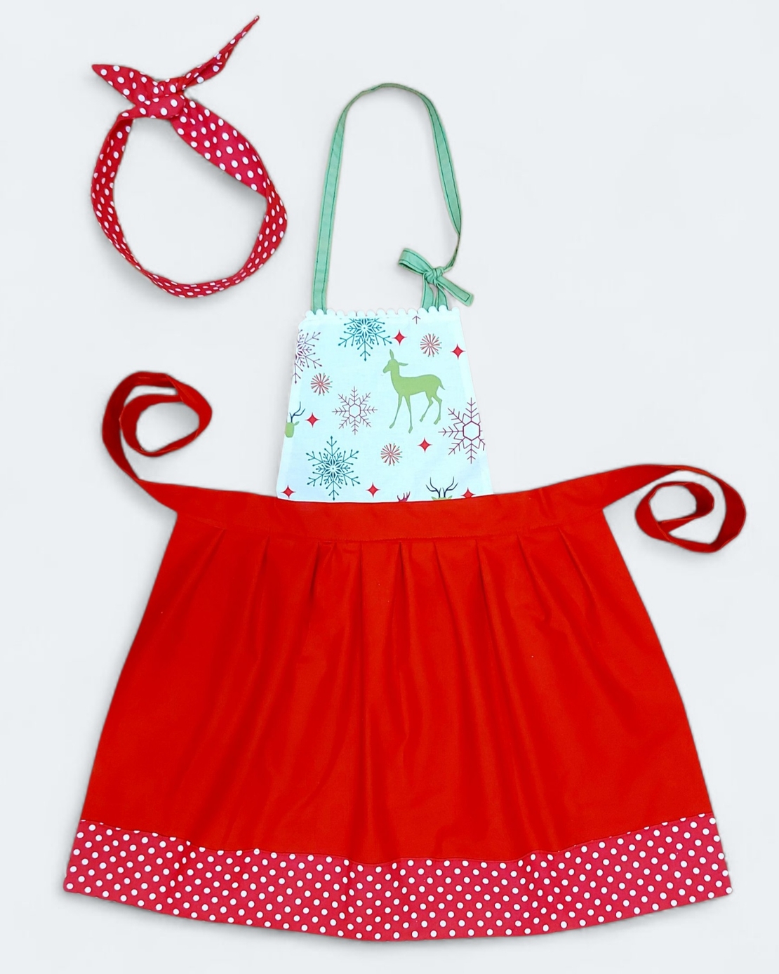 Детска ретро престилка за готвене Еленчета