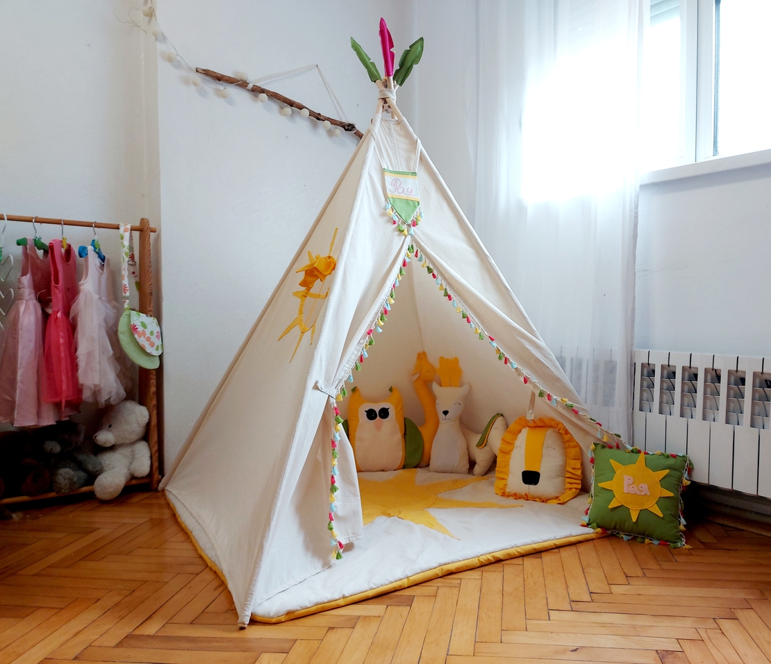 Детска палатка Тее Рее голямо БОХО с цветни пискюли