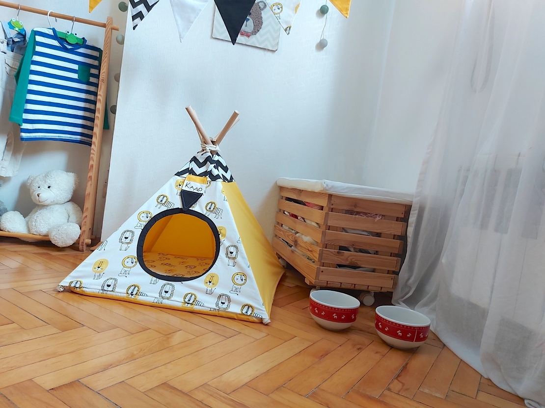 Палатка за домашни любимци Tee Pee лъвчета