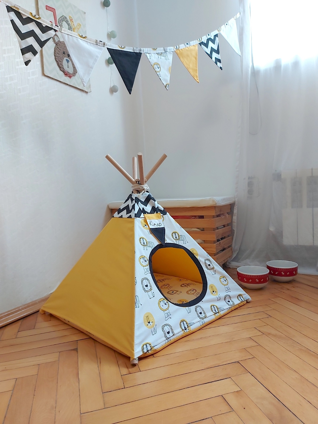 Палатка за домашни любимци Tee Pee лъвчета