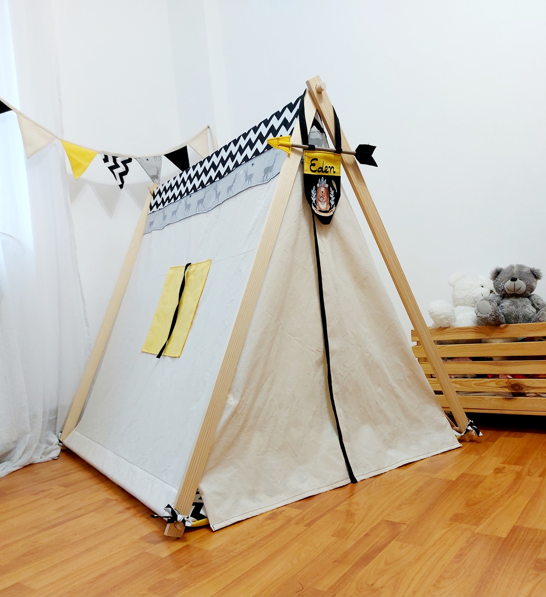 Детска палатка Арвен в черно бял зиг, сиво и жълто